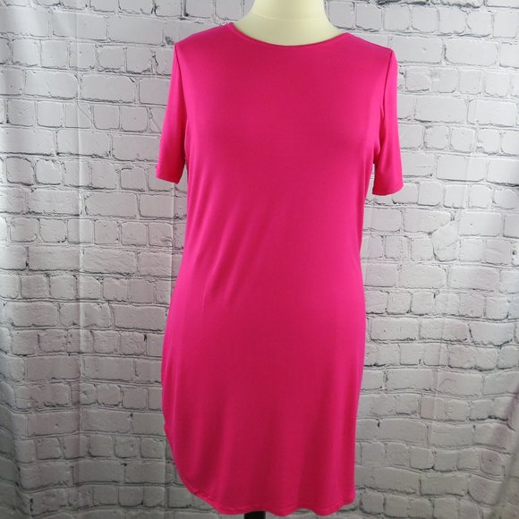 Women's Plus Short Sleeve Casual Dress - Picture 1 of 4